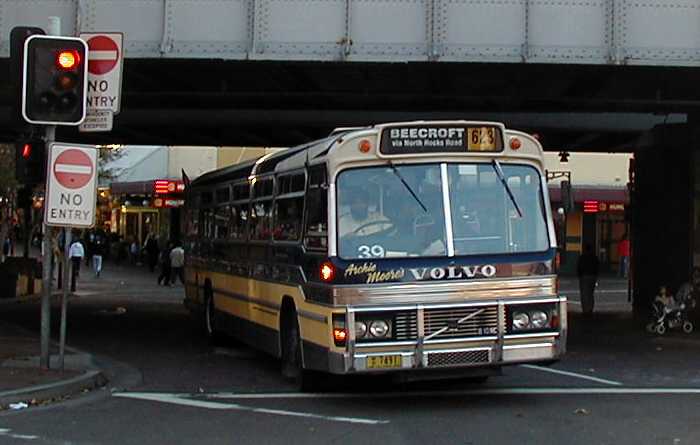 Archie Moores Volvo B10M Custom MO4791